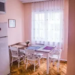 Two Bedroom Downtown Ivanovi וארנה