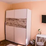 Homestay Two Bedroom Downtown Ivanovi Varna