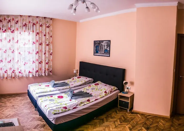 Two Bedroom Downtown Ivanovi Varna