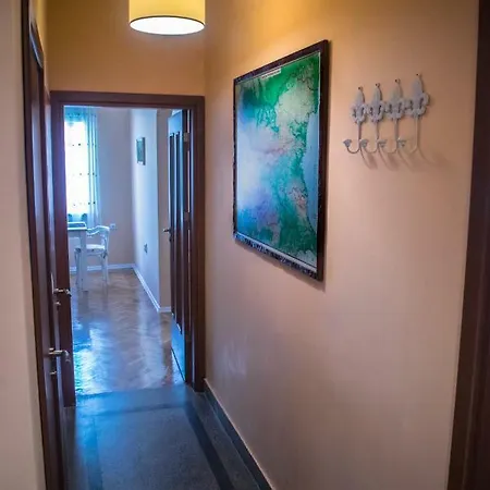 Two Bedroom Downtown Ivanovi * فارنا